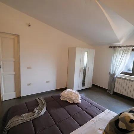 Tenuta Di Donna Villa