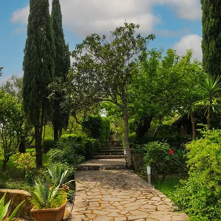 Tenuta Di Donna Villa *